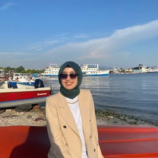 Büşra Gelgeç profil fotoğrafı